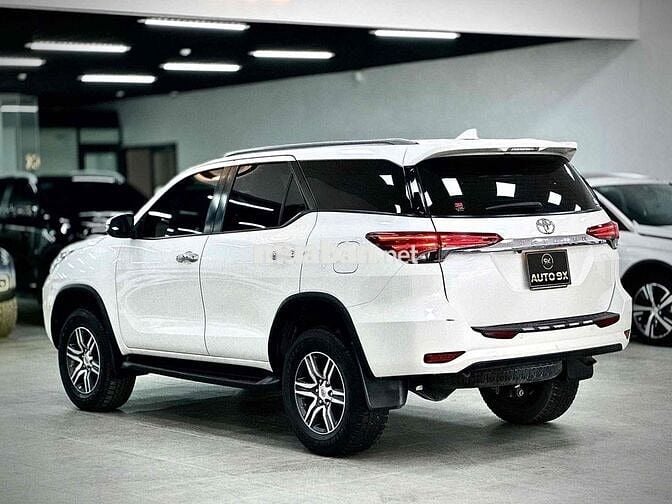 TOYOTA FORTUNER 2.4L DẦU 4x2 AT SIÊU ĐẸP