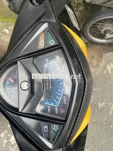 Yamaha Luvias Fi phun xăng điện tử máy êm mạnh