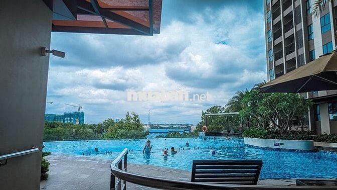 Cắt lỗ Căn Hộ Studio 40m2 1ty150 Opal Skyline Thuận An sẵn sổ, nhà mới