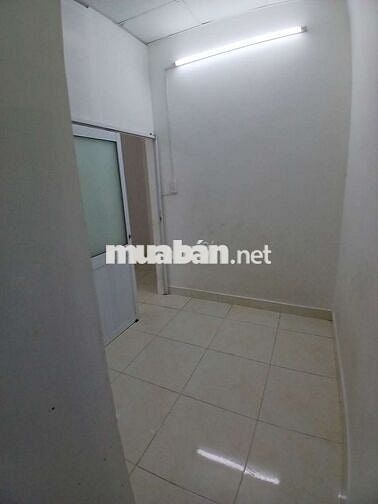 Cho thuê nhà 2pn 2wc Phan Chu Trinh p12 Bình Thạnh