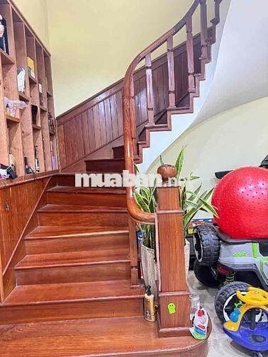 Liền kề Văn Khê 83m/5t, gara ô tô, nội thất gỗ xịn sò, giá 24 tỷ CTL.