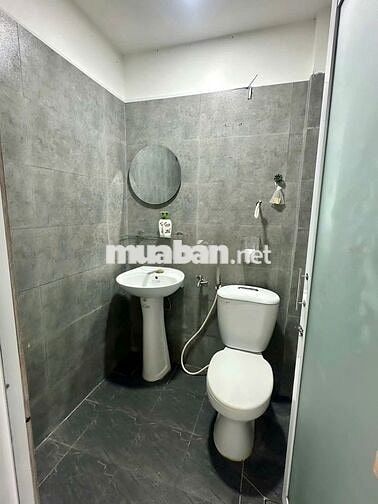 Nhà mặt tiền Tân Định Q1 đối diện chung cư cao cấp vị trí cực đẹp