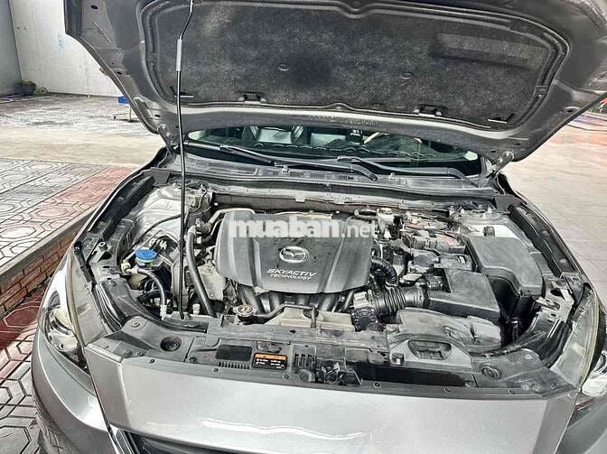 Mazda 3 2015 1.5 AT Sedan - 86000 km