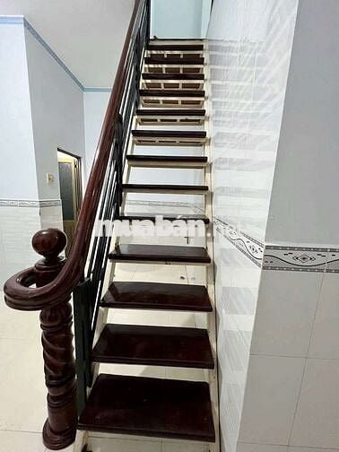 CHO THUÊ NHÀ TRỆT LỬNG DTSD 100M2 KDC HƯNG PHÚ 3PN GIÁ 6TR/THÁNG
