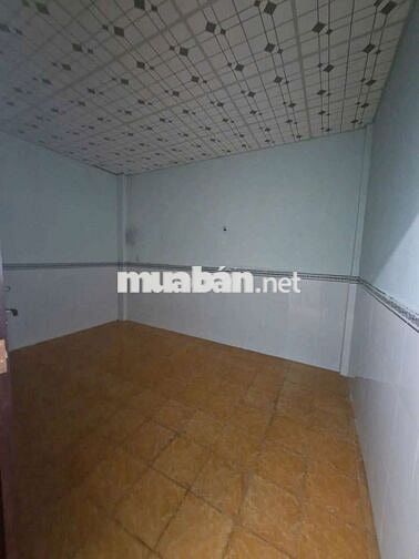 Cho thuê nhà 1 trệt 1 lầu 586 5tr 3pn2wc lộ 14m