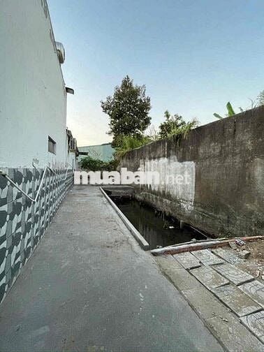 Nhà sân vườn 280m2 KDC Quân Đội