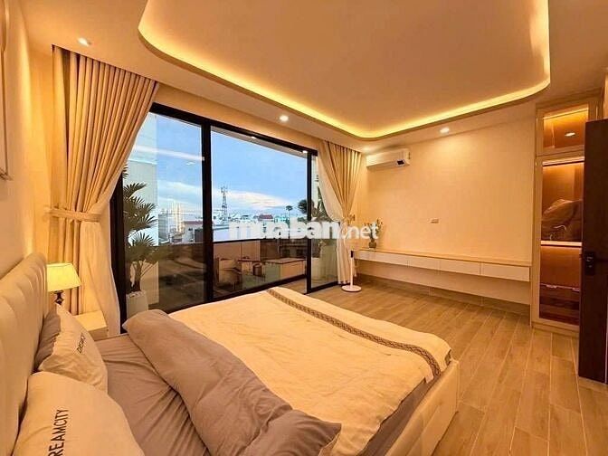 SIÊU PHẨM NHÀ ĐẸP 64 Giải Phóng P.4, Q.TB 5x20 6 tầng có thang máy