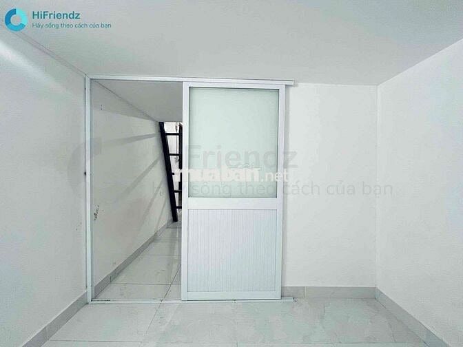 Cho Thuê Phòng Trọ 1 Phòng Ngủ + 1 Gác Gần Văn Lang
