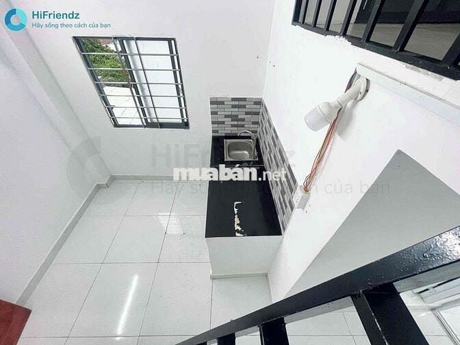 Cho Thuê Phòng Trọ 1 Phòng Ngủ + 1 Gác Gần Văn Lang