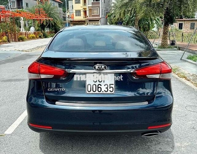 Kia Cerato 2017 1.6 AT - 90000 km