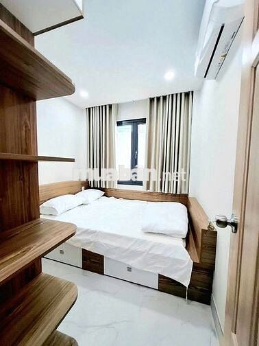 Nhà mới full nội thất ,vào ở ngay.