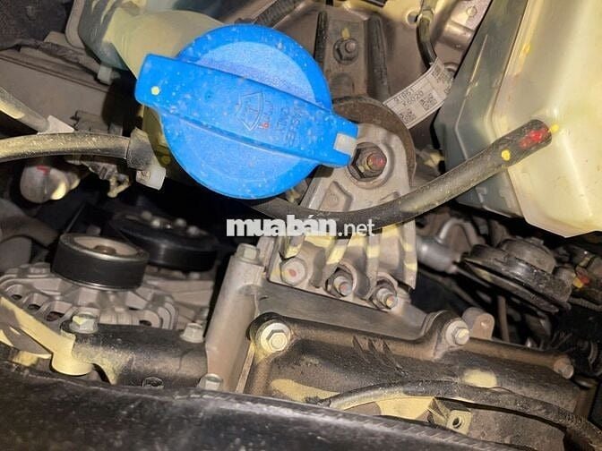 Hyundai Grand i10 2022 1.2 AT - 12000 km màu đồng