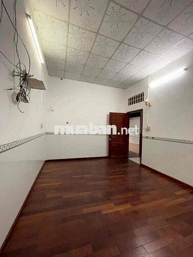 Nhà sân vườn 280m2 KDC Quân Đội