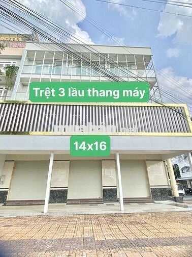 Cho Thuê Nhà Trệt 3 Lầu Thang Máy Góc 2MT QL1A & Khu Văn Hoá Tây Đô