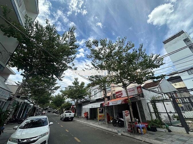 Lô đất mặt tiền Khúc Thừa Dụ – Nha Trang – Ngang 8.8m, vị trí kinh doa