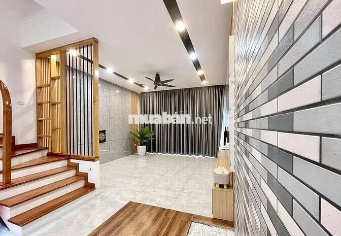Cho thuê nhà HXH 42/3B Nguyễn Minh Hoàng, Phường 12, Q. Tân Bình
