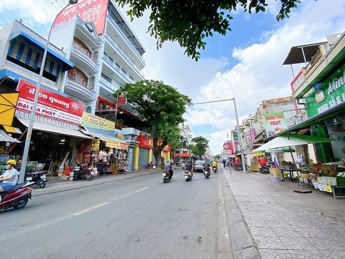 176M2 - HOÀNG HOA THÁM - NGANG 6.2 - TIỆN XÂY CHDV