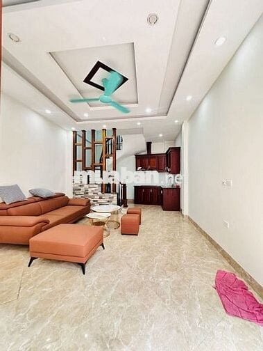 Phân Khúc 7 tỷ Tỷ Cầu Giấy -30m2 5 Tầng Dân Xây - Mặt Tiền 4m