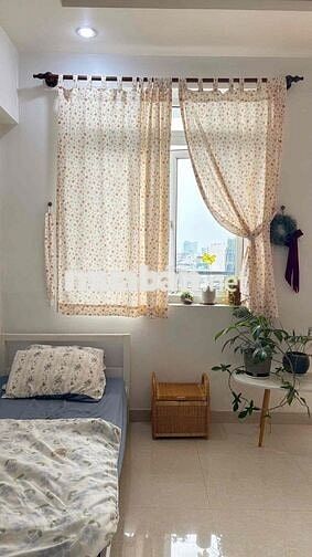 CĂN HỘ BAN CÔNG FULL NỘI THẤT QUẬN 1 GẦN KÊNH NHIÊU LỘC