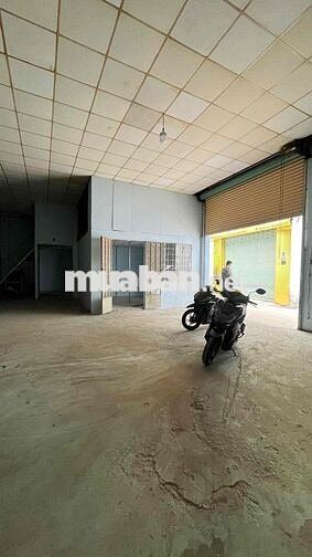 Kho xưởng 350m2 ngay Aeon Tân Phú - đường xe tải lớn thông