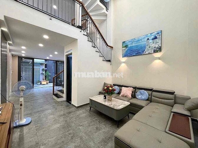 CHO THUÊ NHÀ NGUYÊN CĂN NGAY EMART PHAM HUY ÍCH, ĐH GIAO THÔNG VẬN TẢI