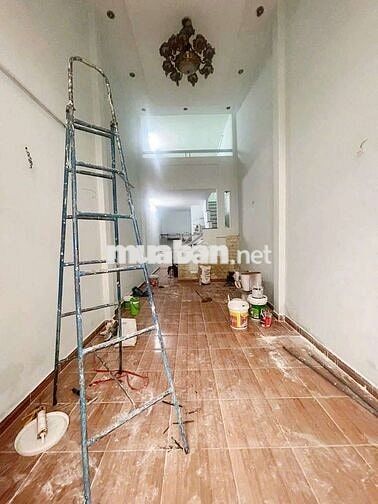 Nhà cho thuê Nguyễn Nhữ Lam - Nguyễn Sơn (1 lửng 1WC) nhà mới ở ngay