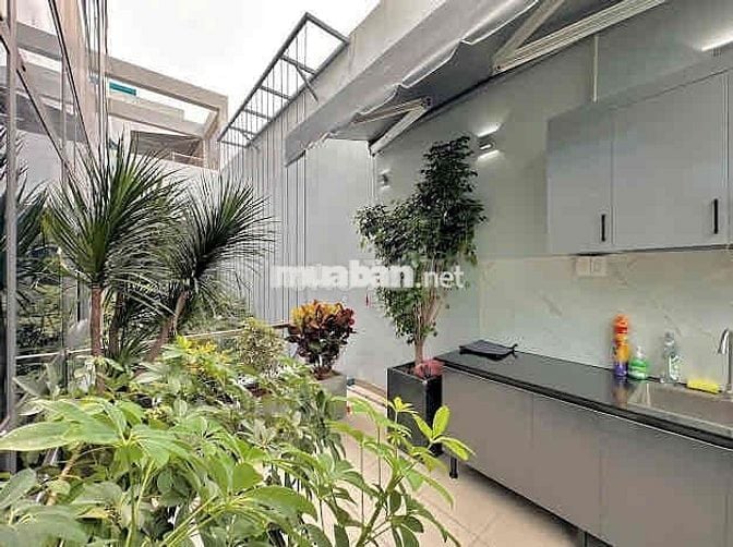 Penthouse view kính siêu chill, full NT mới, mgr ngay Aeon, HUIT
