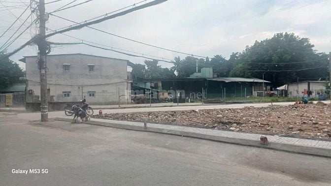 Đất mặt tiền - sổ riêng từng nền TX 43 - giá 4 tỷ 35 một nền