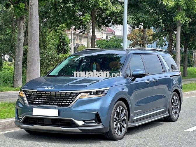 KIA CARNIVAL 2.2D SIGNATURE