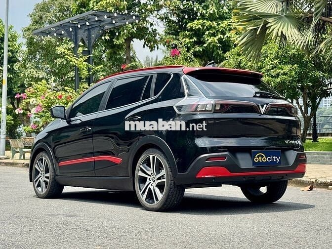 VinFast VFe34 2022 - Màu đen - 8vkm