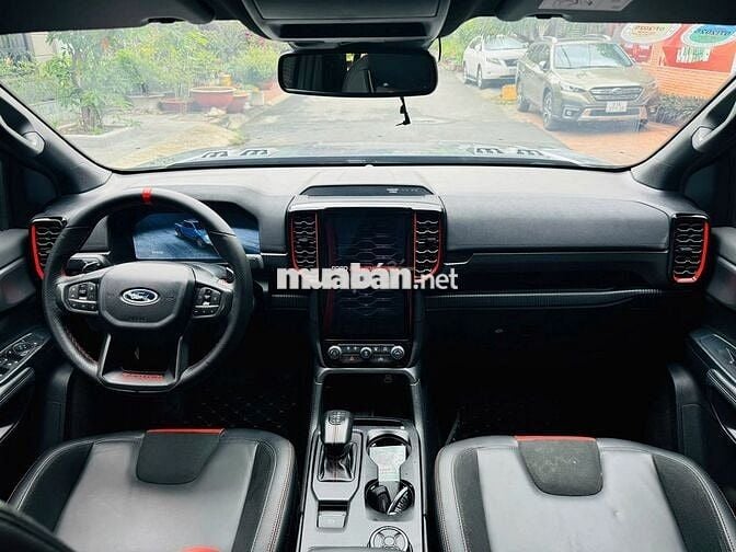 Ford Ranger Raptor 2.0L 4x4 AT 2024