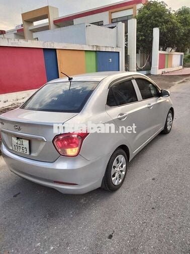 Hyundai Grand i10 2015 Sedan 1.2 MT - 15000 km