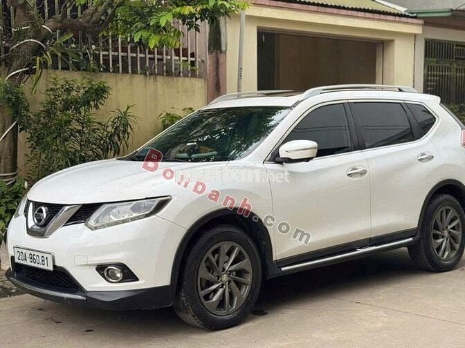 Nissan X trail 2.5 SV 4WD 2016 - 468 Triệu