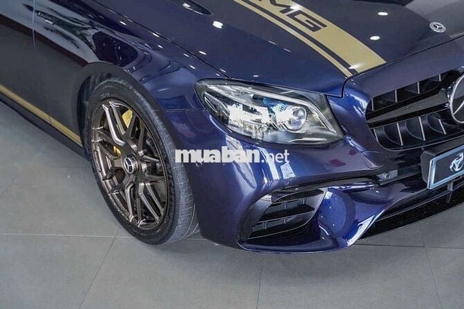 E300 AMG 2019 + Đồ chơi hơn 250tr