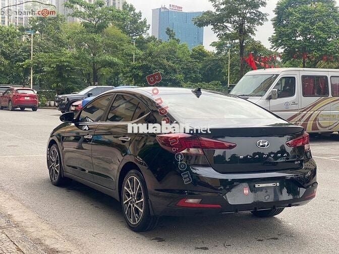 Hyundai Elantra 2020
