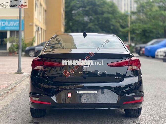 Hyundai Elantra 2020
