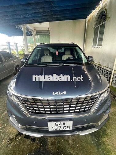 Kia Carnival 2022 Premium 2.2D - 104000 km