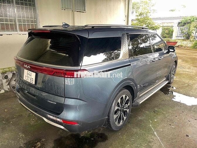 Kia Carnival 2022 Premium 2.2D - 104000 km