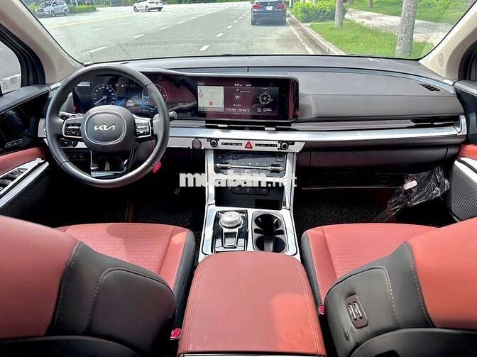 KIA CARNIVAL 2.2D SIGNATURE