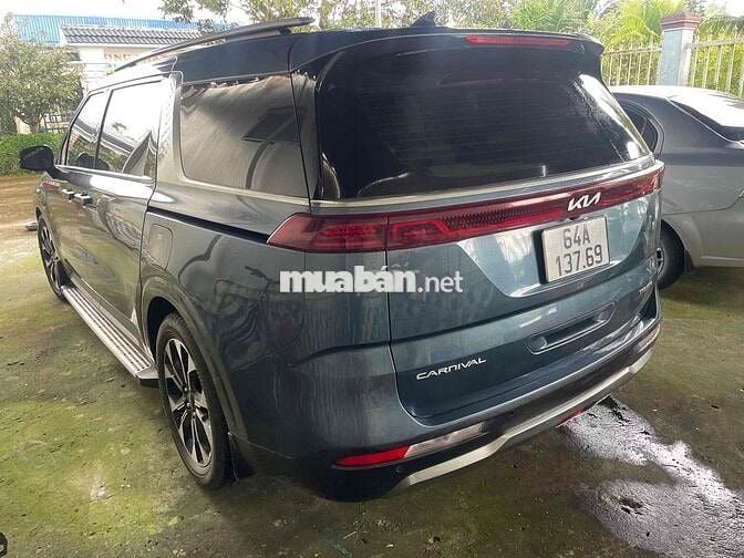 Kia Carnival 2022 Premium 2.2D - 104000 km