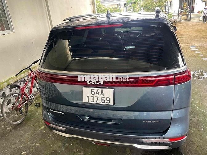 Kia Carnival 2022 Premium 2.2D - 104000 km