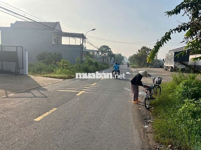 Bán nhà cấp 4 có phòng trọ cho thuê thu nhập 15tr/tháng. Giá bán 900TR