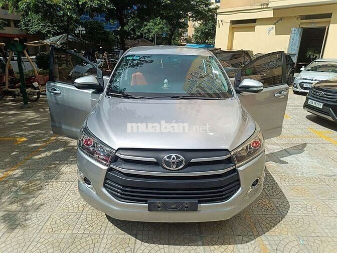 Innova 2.0G 2019 - 15000 km