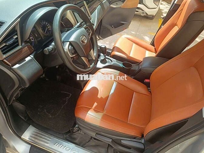 Innova 2.0G 2019 - 15000 km