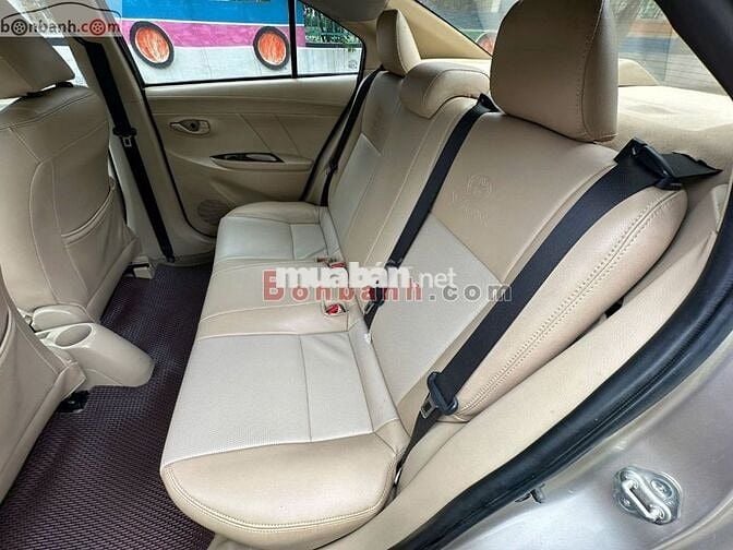 Toyota Vios 2014 1.5E - màu vàng đồng