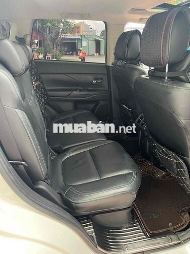 bán xe Outlander 2020 Premium cực chất 1 chủ