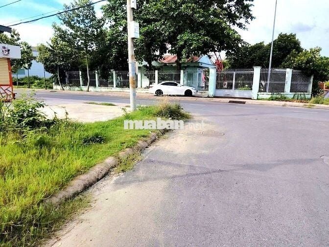 💥 ANH MINH BÁN GẤP 900TR LÔ 210M² ĐẸP NGAY TT CỦ CHI 💥