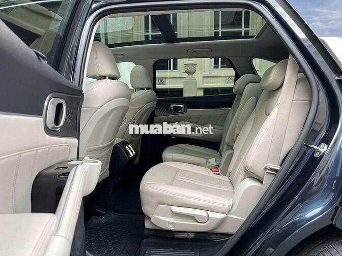 KIA SORENTO 2.2D- 39000 km