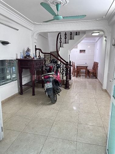 Cho thuê nhà nguyên căn 4 tầng 5 ngủ 