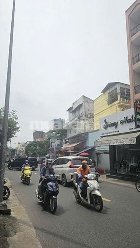 Bán nhà căn Góc 3 MT HIẾM Q Phú Nhuận 76m2, 5tang 22Tỷ Thương lượng